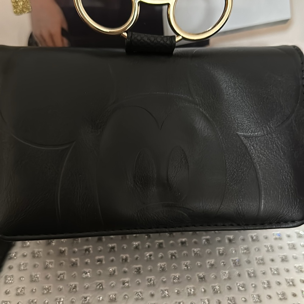 Disney Mickey Mouse Conventional Zipper Wallet - New with Tags - Picture 10 of 11